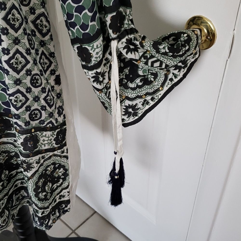 BEECHTREE Tunic/Cover Up - Picture 5 of 16